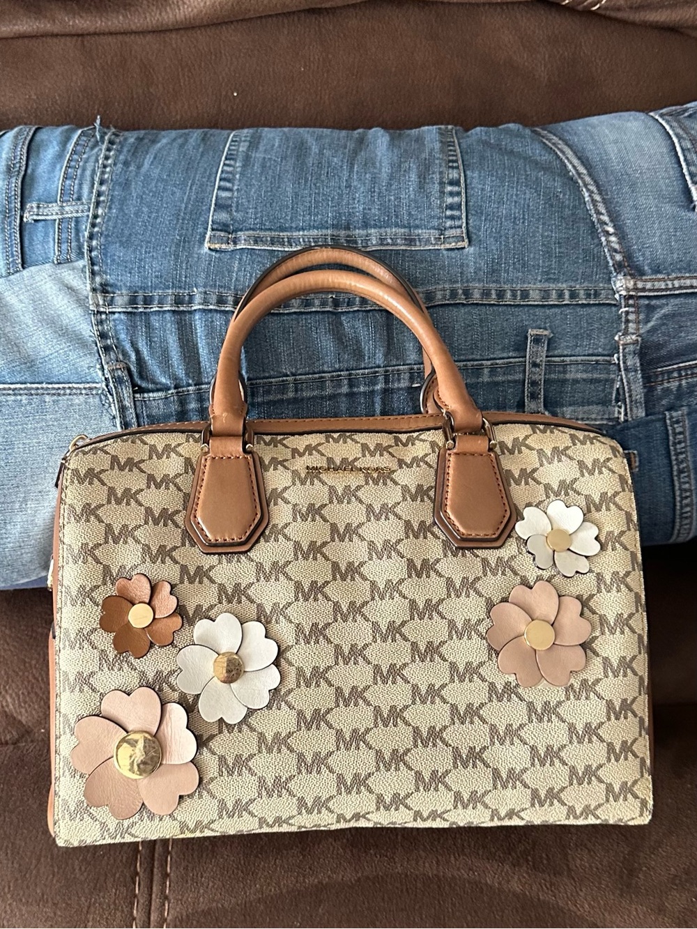 Monogram Floral Appliqué Satchel Mercier - Picture 11 of 14
